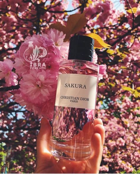 dior sacura|Sakura Fragrance: the floral fragrance of Japanese inspiration.